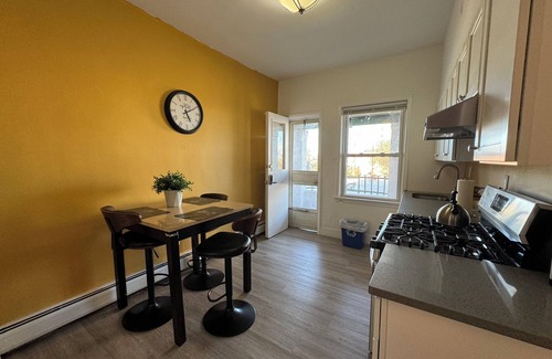 Weehawken Apartment | Spacious 4-bedroom apartment