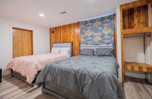 Winfield House | Spacious 4 bedroom House with parking
