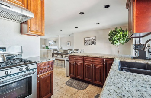 Mira Mesa House | Spacious 4-bedroom Centrally located close to all San Diego attractions