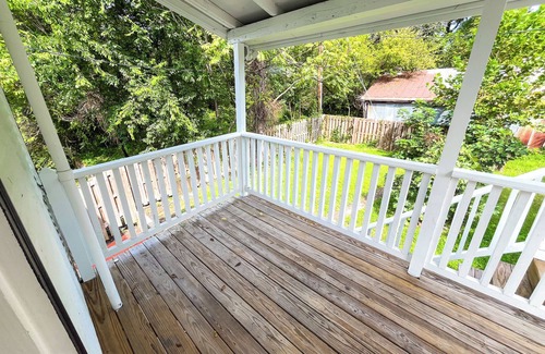 Petersburg House | Spacious 4-bedroom house in charming Petersburg