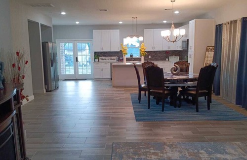 Texas City House | Spacious 4-bedroom house in charming Texas City with WiFi and AC
