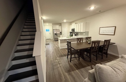 Lexington House | Spacious 4-bedroom house in tranquil Lexington near Lake Murray