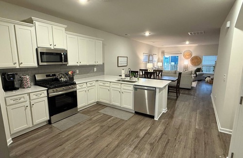Lexington House | Spacious 4-bedroom house in tranquil Lexington near Lake Murray