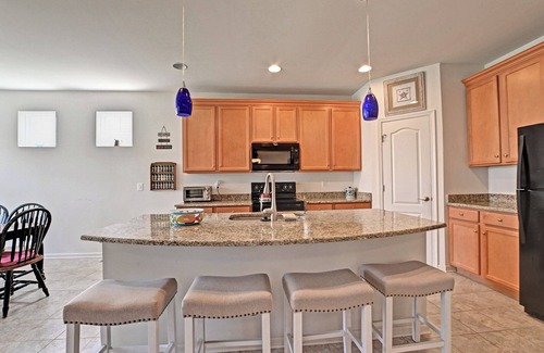 Millville House | Spacious 4 bedroom home in Bishops Landing. Wi-fi Available, Pools, Fitness Center, Tennis, Beach Shuttle, Playground!