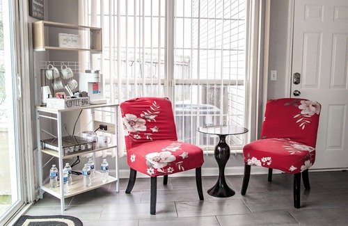 Antioch House | Spacious 4-bedroom house with WiFi and AC in vibrant Nashville