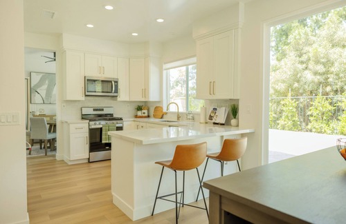 Carmel Mountain Ranch House | Spacious 4-bedroom house in welcoming San Diego with gorgeous canyon views