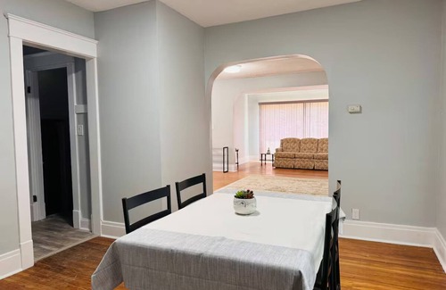 North Buffalo House | Spacious 4-bedroom House Near UB & Niagara Falls