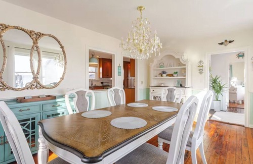 Devon House | Spacious 4-bedroom house with WiFi and AC in awesome Milford