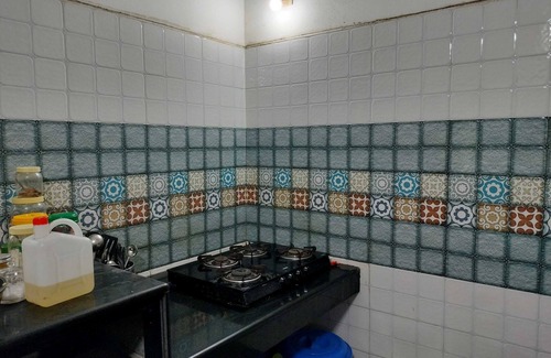 Kannur House | Spacious 4-bedroom house with WiFi, AC in serene Kannur