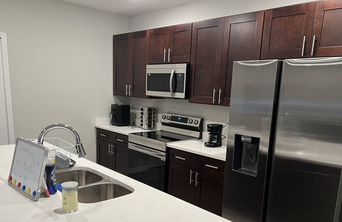 DeLand House | Spacious 4 bedroom near beaches