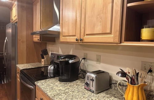 Campton House | Spacious 4-bedroom townhome located in Waterville Estates!