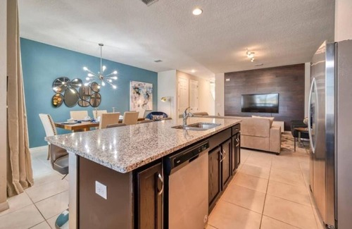 Four Corners House | Spacious 4-bedroom Home close to Disney at Solara Resort