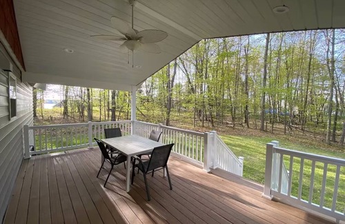 Interlochen House | Spacious 4-Bedroom, 3-Bathroom Retreat for Making Special Memories