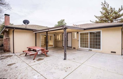 Merced House | Spacious 4 bedroom