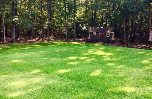 Saratoga Springs House | Spacious 4-room family house with pool ~ 25 acres of forest in the garden