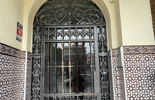 Costa del Sol Apartment | Spacious 4bedroom apart 110m from the beach. Pool, A/C. Elevator TV internationa