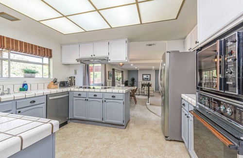 Citrus Heights House | Spacious 4BR/3BA Retreat