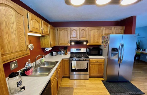 Grayling House | Spacious 4BR Escape in Sherwood Forest