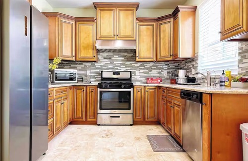 Hacienda Heights House | Spacious 4BR Family Home Near Disneyland & LA Attractions