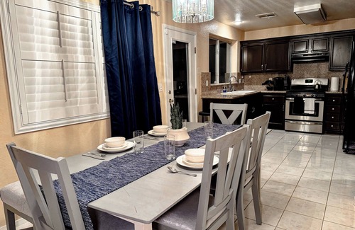 Spring Valley House | Spacious 4BR Family Retreat: King bed, WI-FI & Parking