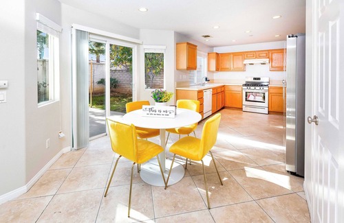Fontana House | Spacious 4BR Home w/Patio & Fire Pit on Jamestown Circle #41327