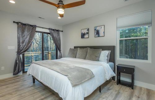 Fairview Apartment | Spacious 4BR Mountain Retreat for 16 in Fairview