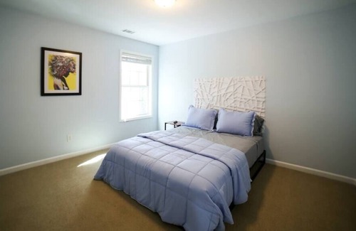 Loganville House | Spacious 5 Bed Private Hot Tub Pool Table