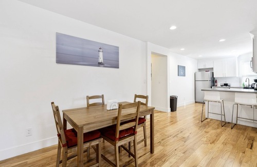 Alameda Apartment | Spacious 5 BED w/KING nr Downtown/Hospital/Beach