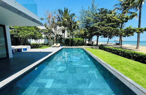 Phuoc Thuan Villa | Spacious 5-Bedrooms BEACHFRONT Villa 1000m2 in Sanctuary Ho Tram Resort VIETNAM