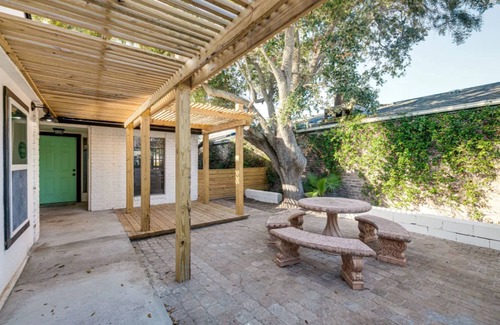 Corpus Christi House | Spacious 5-bedroom house with a Bayfront view in Corpus Christi
