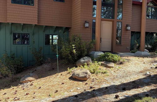 Lake Almanor West Cabin | Spacious 5-bedroom cabin in Almanor West with WiFi