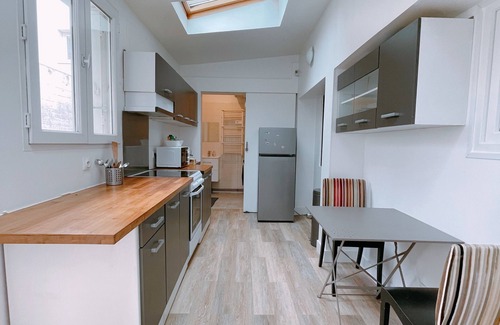 Villejuif House | Spacious 5-bedroom house in tranquil 15’ Paris & Orly aéroport with WiFi