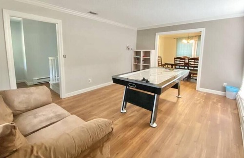 Mount Berry House | Spacious 5 Bedroom Roman Charm