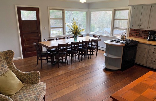 Narrowsburg House | Spacious 5-bedroom house with Pool on the 10-Mile River