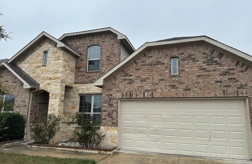 San Antonio House | Spacious 5-bedroom house with WiFi/AC near SeaWorld in lovely San Antonio