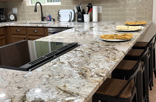 Sierra Vista House | Spacious 5-bedroom house with AC and WiFi in charming Sierra Vista