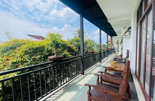 Kandy Villa | Spacious 5-bedroom villa with WiFi and AC in charming Kandy