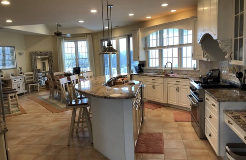 Point Pleasant Beach House | Spacious 5 bedroom home at the beach AND on a lake. DISINFECTED WEEKLY!