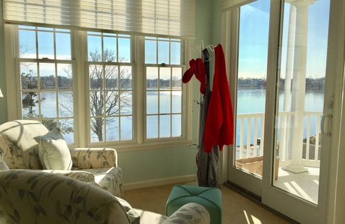 Point Pleasant Beach House | Spacious 5 bedroom home at the beach AND on a lake. DISINFECTED WEEKLY!