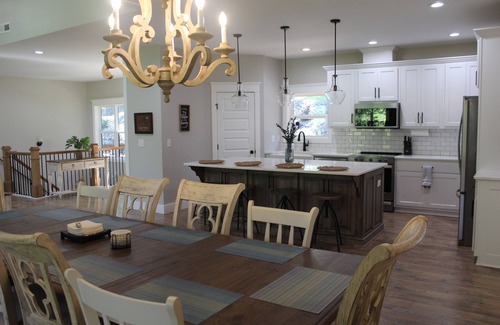 Mill Spring House | Spacious 5BDR, lakefront, firepit, hot tub, yard: Tryon Intl Equestrian Center
