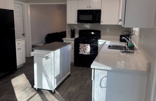 Lithonia House | Spacious 5BR Haven, Sleeps 10!
