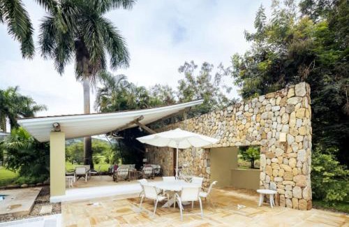 Anapoima Apartment | Spacious 5BR Villa at Mesa de Yeguas