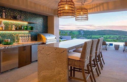 San Jose del Cabo House | Spacious 6 bedroom private home with gorgeous ocean views!