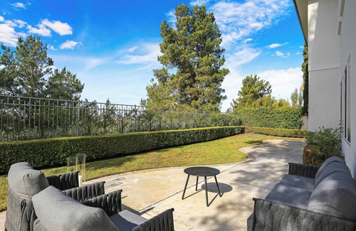 Mission Viejo House | Spacious 6-bedroom house with WiFi and AC in charming Mission Viejo