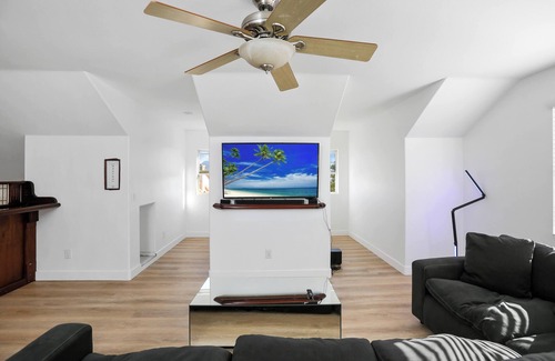 Mission Viejo House | Spacious 6-bedroom house with WiFi and AC in charming Mission Viejo