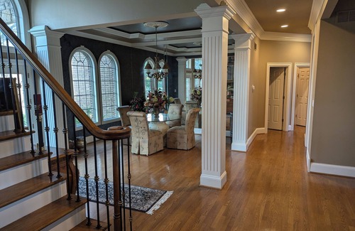 Lexington House | Spacious 6-Bedroom House Near Keeneland & UK Football