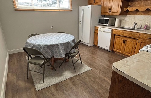Bismarck House | Spacious 6-bedroom house in Bismarck with WiFi, AC, and pet friendly!