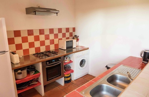 Murviel-les-Beziers House | Spacious 6-person villa with pool