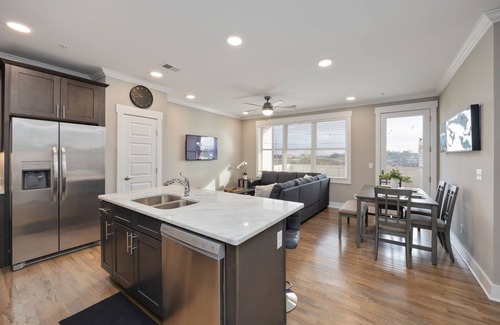 Nashville Apartment | Spacious 6-Person Condo in The Nations, Nashville
