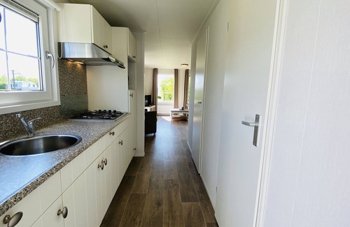 Veere House | Spacious 6 persons holiday chalet on child-friendly mini camping in Veere